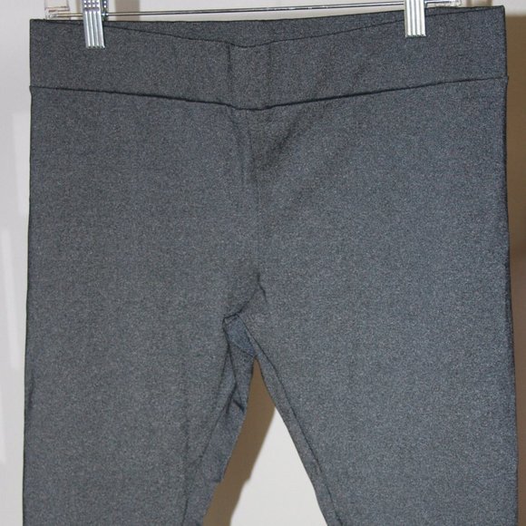 Maddie M Leggings - Picture 1 of 2
